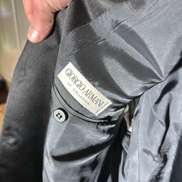 Giorgio Armani Mens 3 Button Tuxedo Jacket - Picture 7 of 11